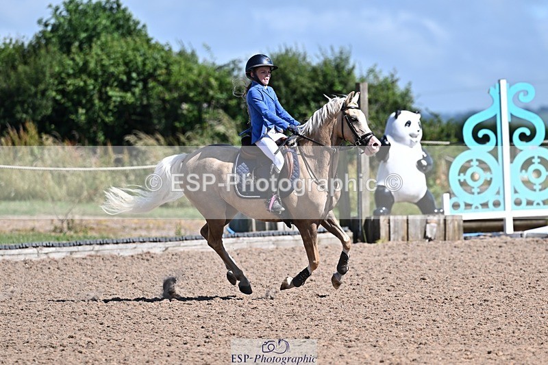 250627-161152-00644 - Cls 6 Stepping Stones 128cm and 138cm