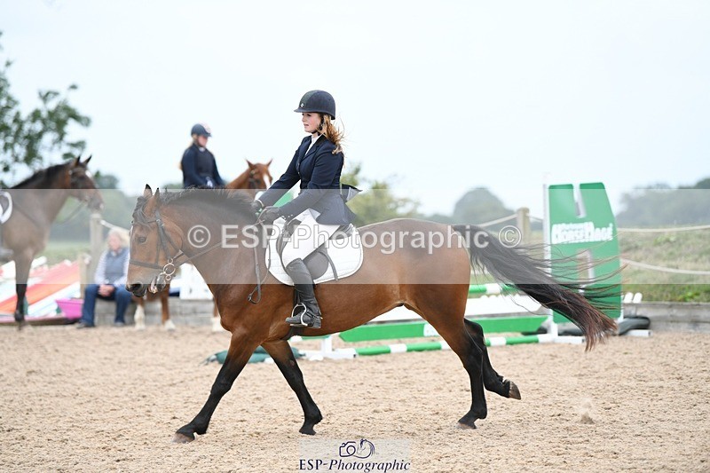 250807-135002-01367 - 90cm Round 2