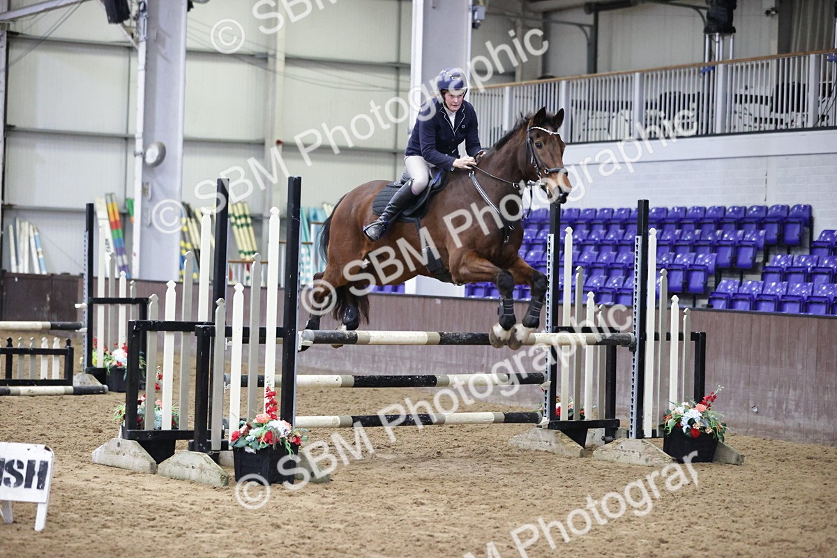 SBM_000716 - Class 3 - Nupafeed Supplements Senior Discovery/ 1m Open