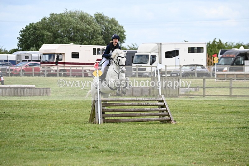 WJ6_3530 - Class 5 80cm Pairs