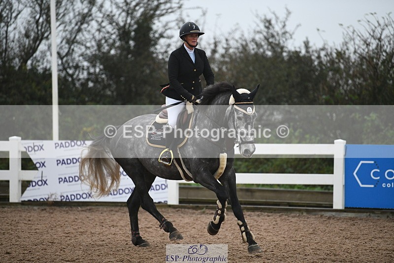 241103A-102609-07461 - SUN Cls 21 Snr Newcomers and 1.10m Open