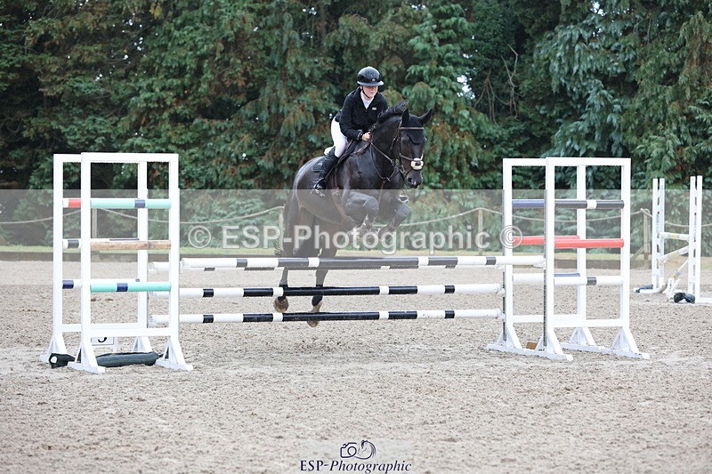 250831A-122850-10202 - Cls 42 Snr 1m Grand Prix