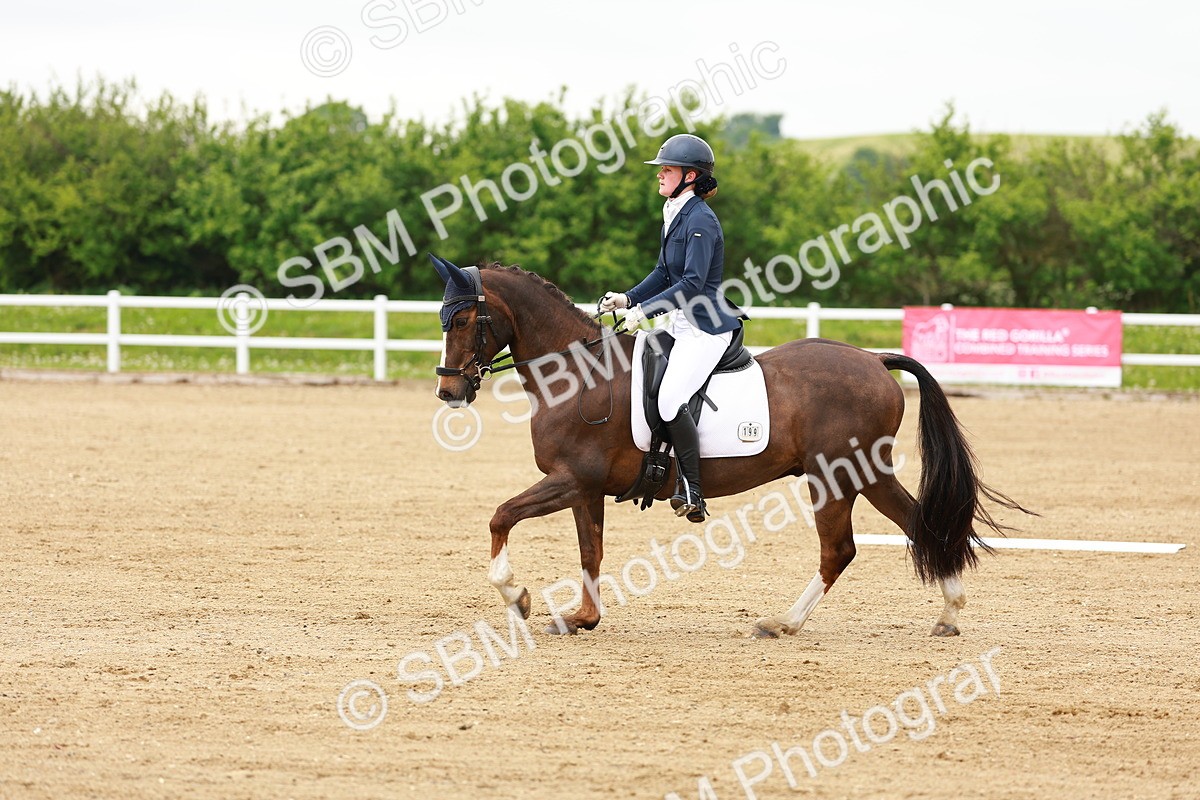 SBM_005002 - Class 15 - Novice 5
