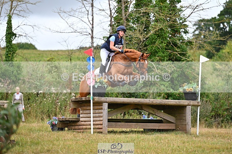 250803A-131904-14079 - M-571-Chloe.Richards-WHIXLEY.RAMIROS.BE.SURPRISING