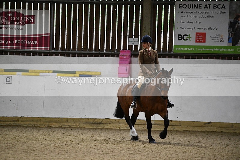 WJ5_8163 - Class 14 Novice Ridden/Rider