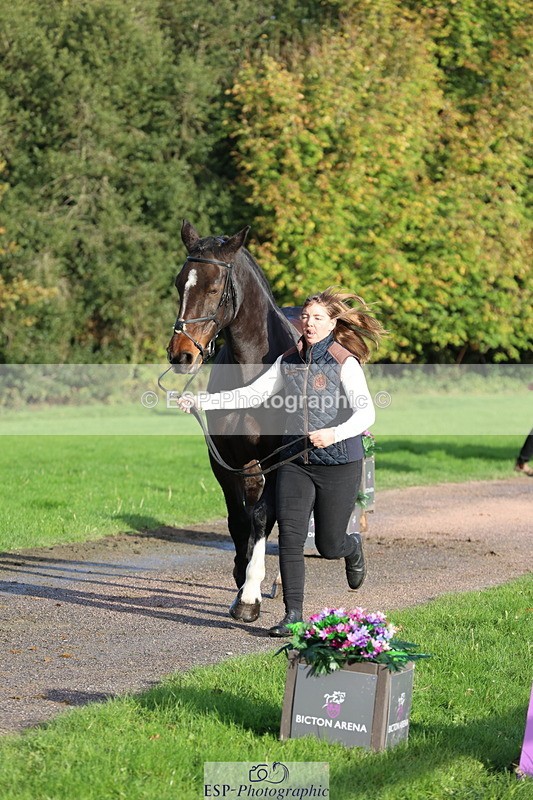 251026A-095431-22570 - D-350-Katie.Timberlake