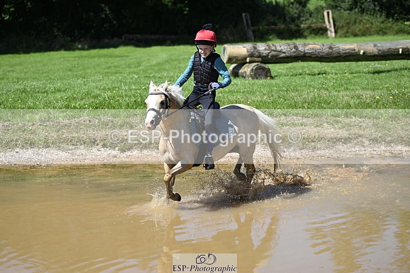 240728B-112245-00993 - Theo's Group XC