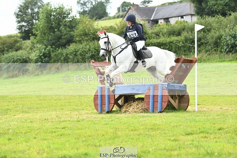 240630-144339-02216 - 837-Gemma_Sumner-Beaughmore_Bay