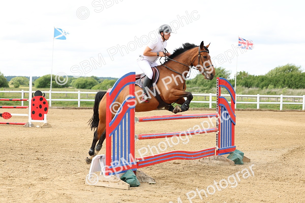 SBM_005972 - Class 19 - Senior Newcomers - 1.10m