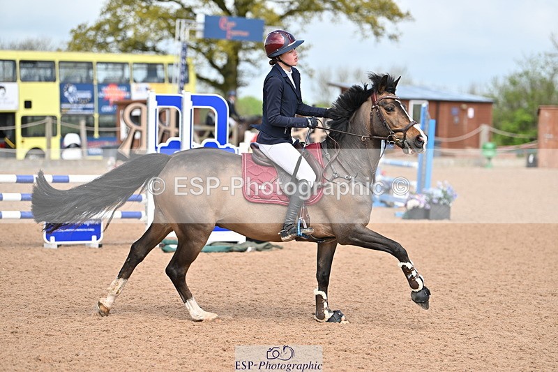 240506A-111529-08489 - Cls 3  Pony Discovery & 90cm Open