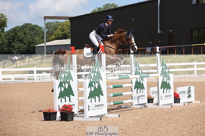 240718A-124230-05188 - Cls 9, 1 Star Bronze Tour 1.10m