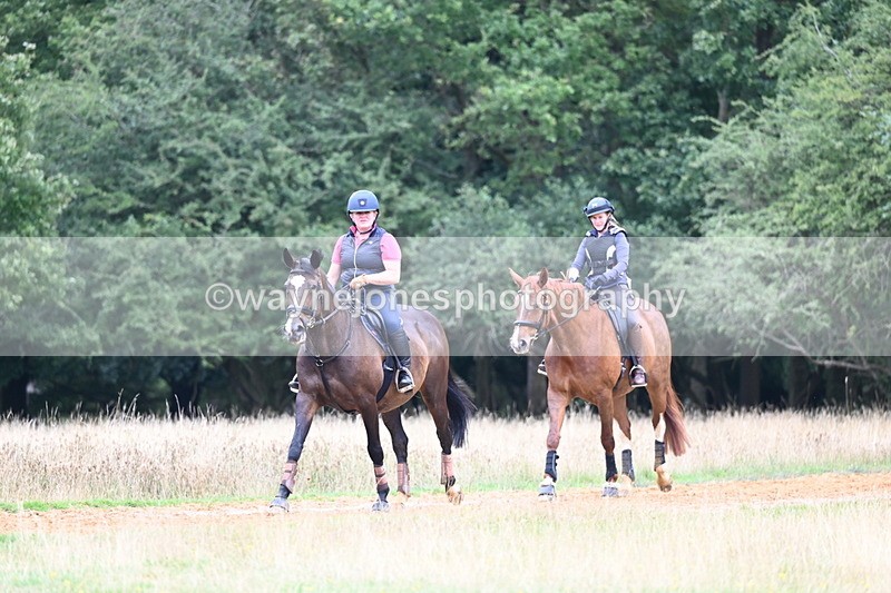 DSC_5937 - Time at Statue 12:17 to 12:44