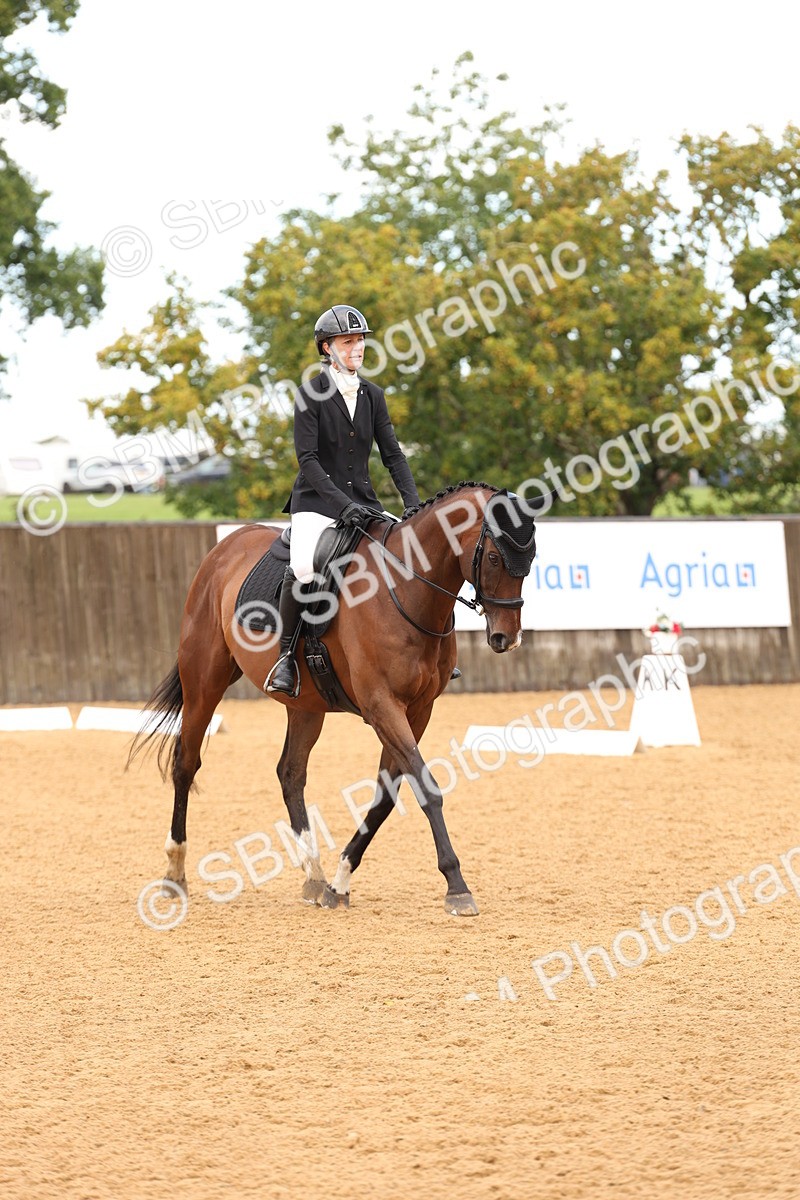 SBM_03452 - D1 - Small Tour Championship Intro 1