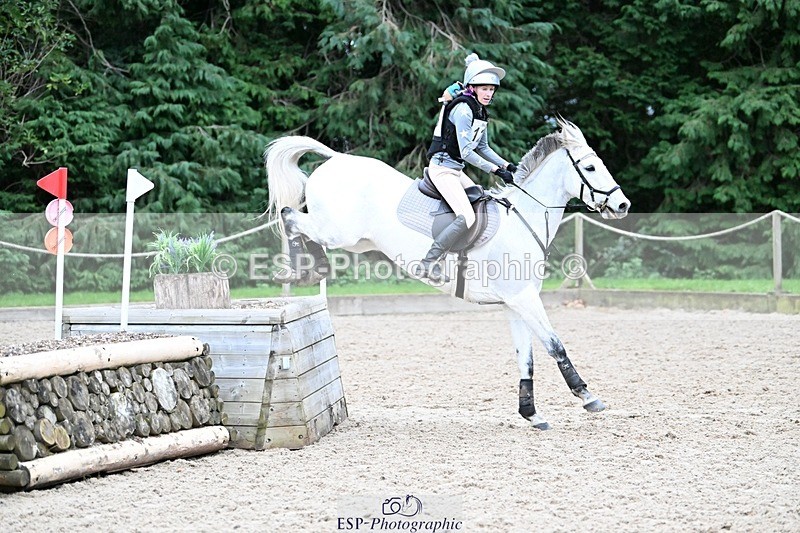 241116-152425-02201 - Cls 4 100-105cm