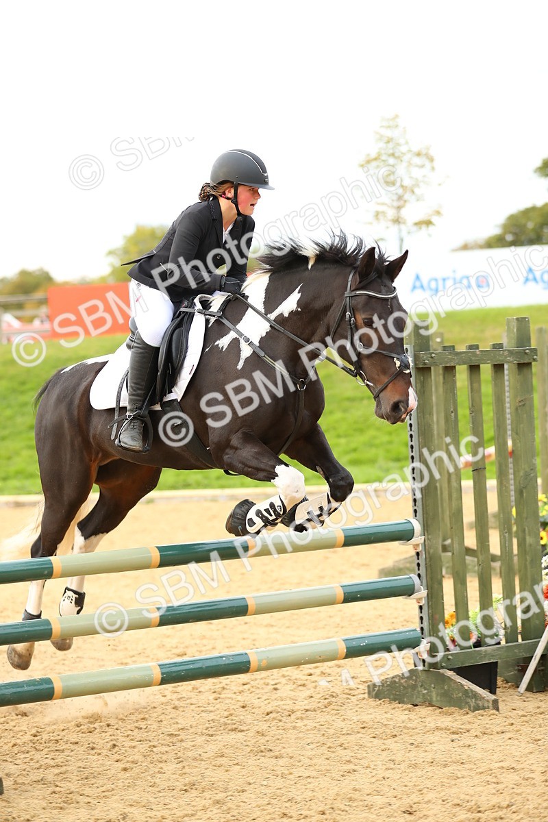 SBM_76147 - J19 - Junior 90cm Supreme Championship