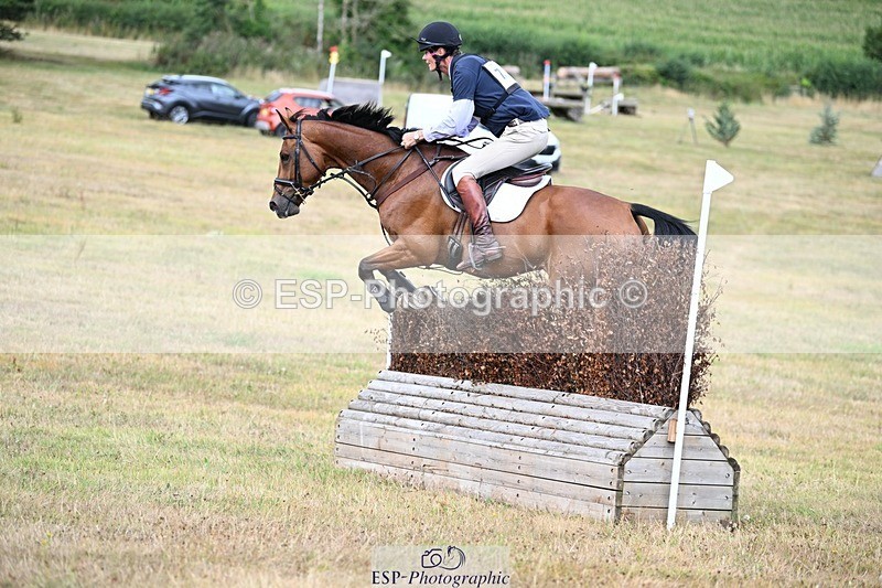 250803A-150236-15454 - P-711-William.Fox-Pitt-CUSCO