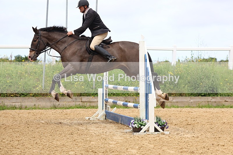3E7A6388 - Class 4: Senior British Novice/90cm open