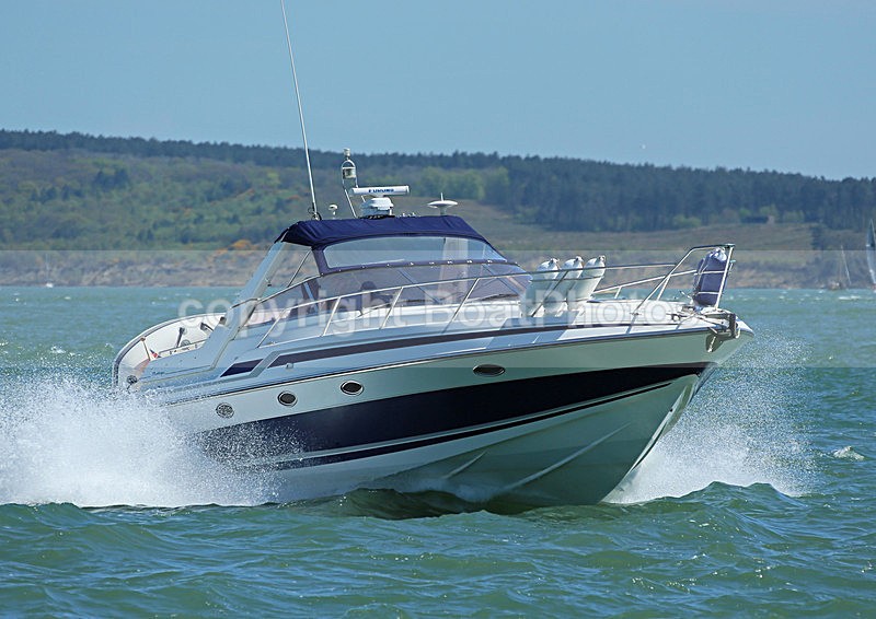 130506 GLASGOW SUNSEEKER MARTINIQUE WT7A0550 - Motorboats - Open
