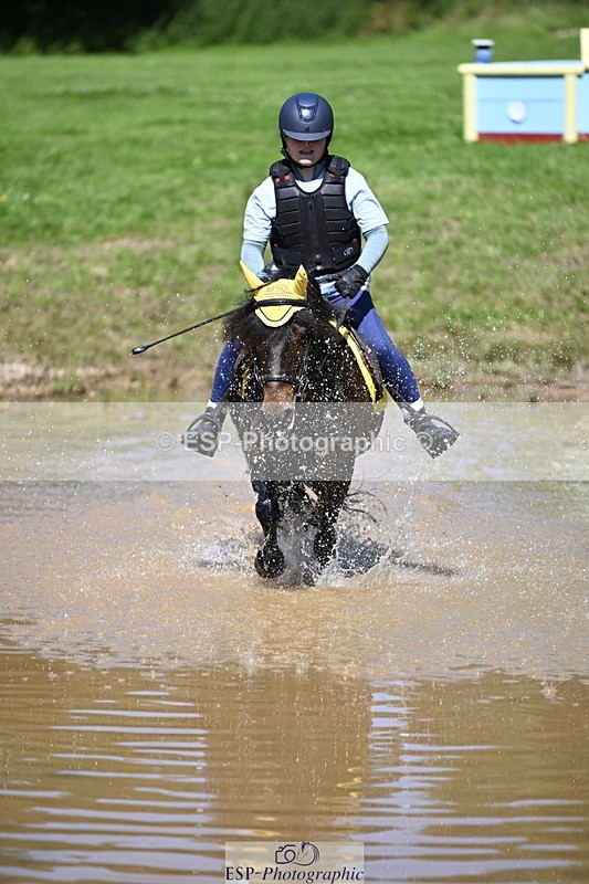 240728B-112607-01055 - Theo's Group XC