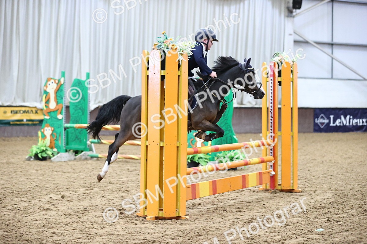 SBM_003412 - Class 11 - Springboard 128cm 138cm Restricted 85cm 95cm