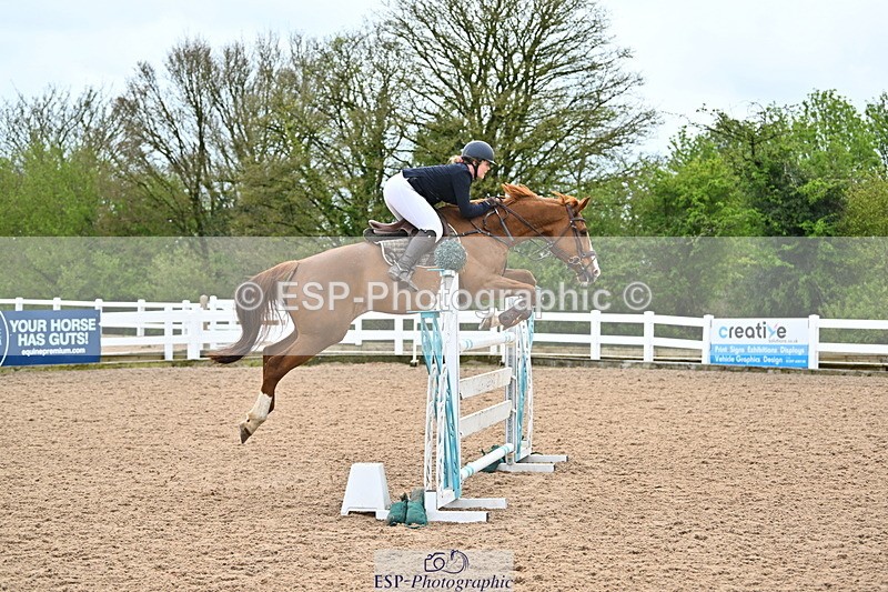 240501A-144219-01124 - Cls 8 Snr Foxhunter and 1.20m Open
