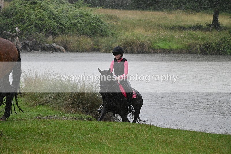 WJ7_9812 - Time at Water 12:24 to 13:32