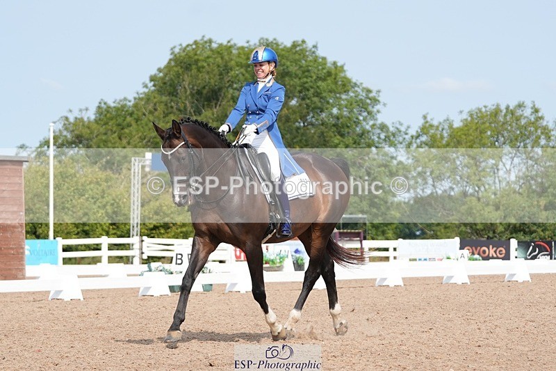 250815-111224-00772 - 012-Natasha.Collings-CostelloDovevale.Tender.Dove