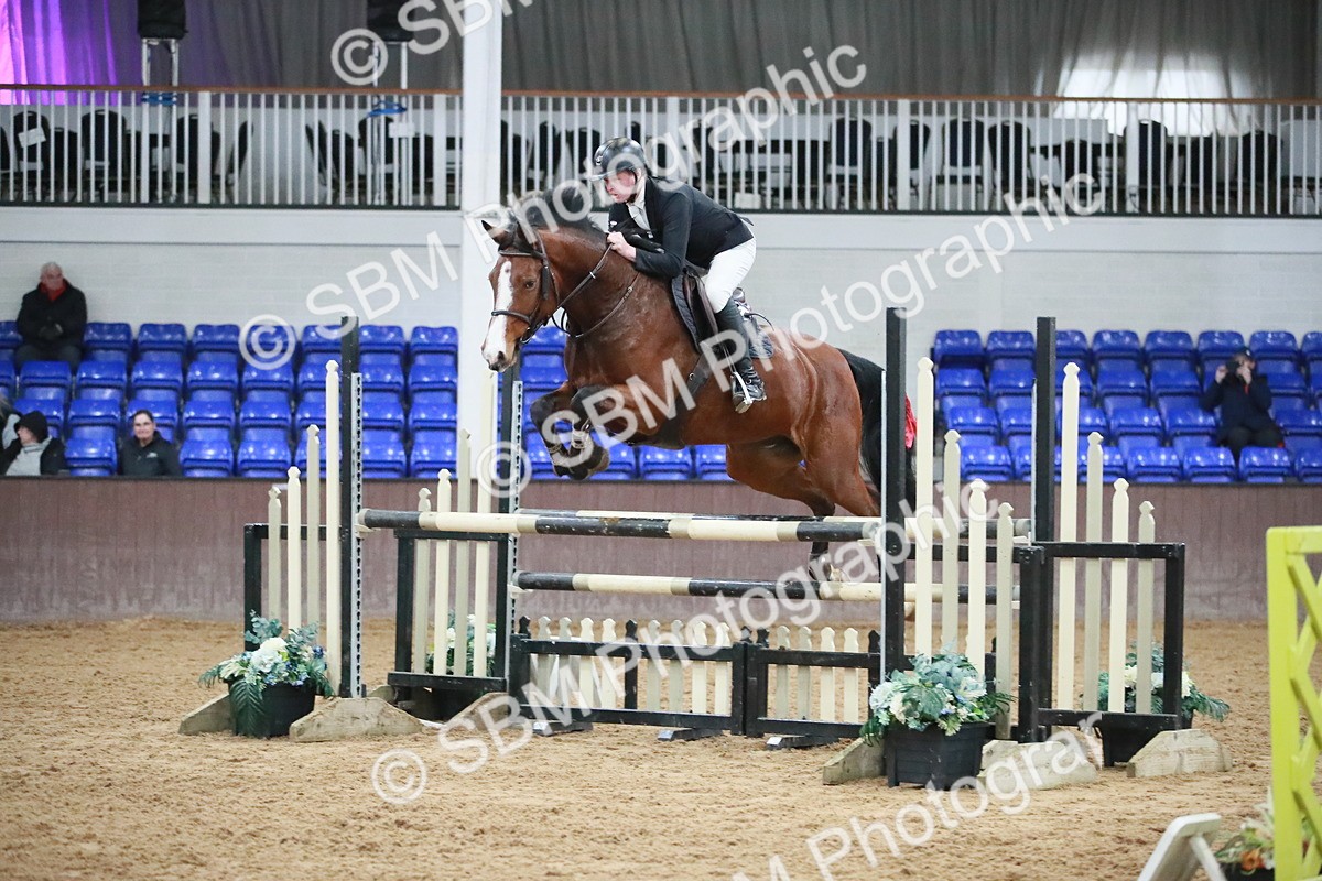 SBM_001217 - Class 4 - Senior Newcomers - 1.10m Open