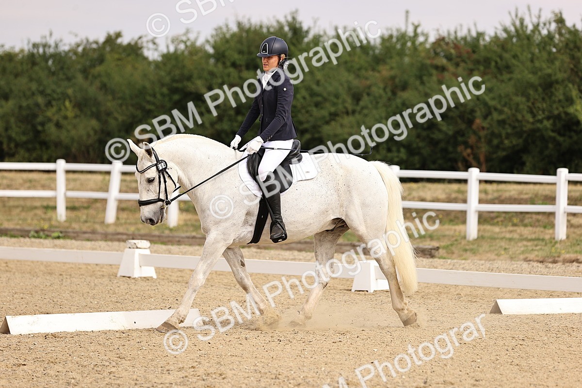 SBM_006459 - Intro 3 - 9.46-10.46