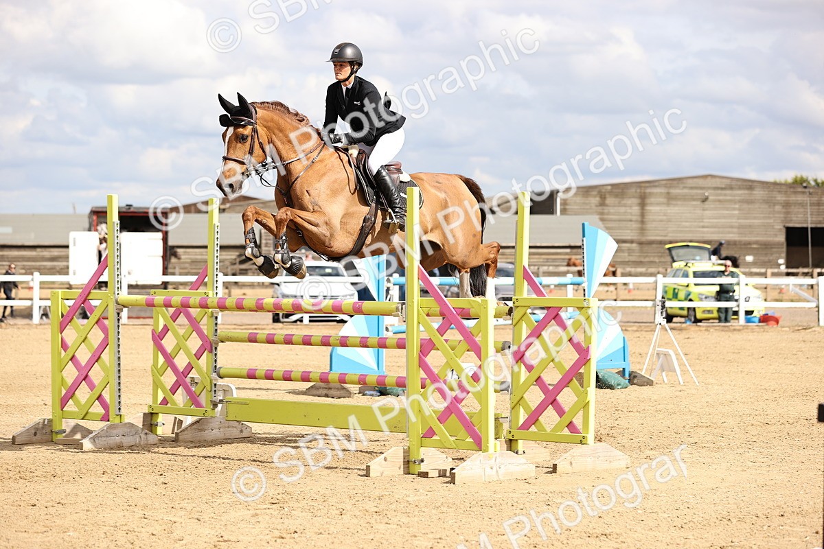 SBM_003515 - Class 13 - Senior Foxhunter - 1.20m