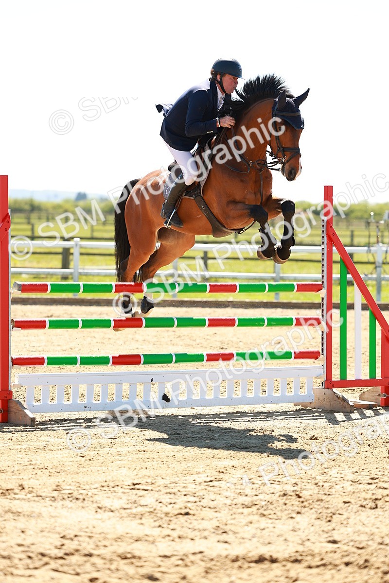 SBM_001453 - Class 4 - Senior Newcomers 1.10m