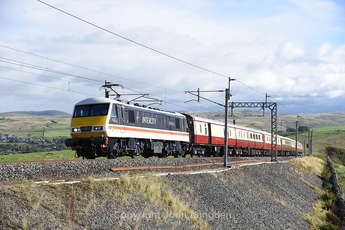 JL - 25.9.20 90001 1Z40 Euston - Mossend, Greenhol - West Coast Main Line (north to south)