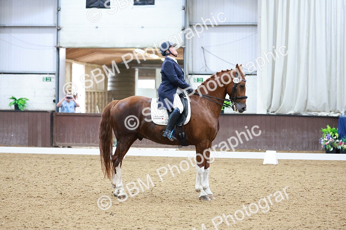 SBM_021228 - Class 14 - FEI Grand Prix - 17.40-18.34