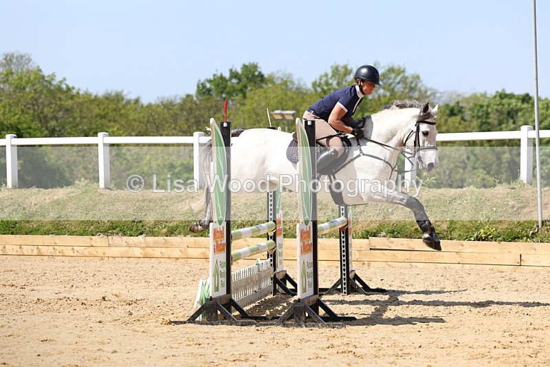 3E7A5921 - Class 4: Senior BN/90cm open