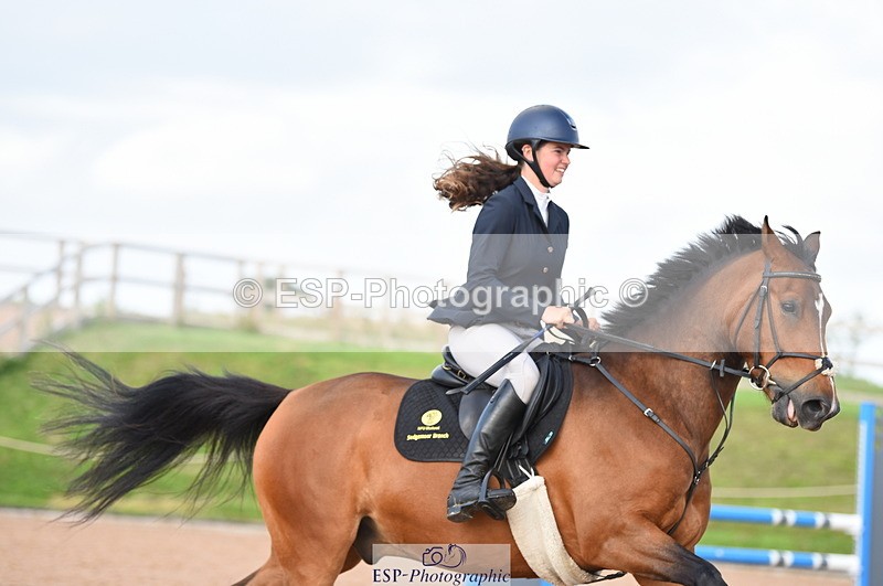 230711A-185236-00503 - 90cm