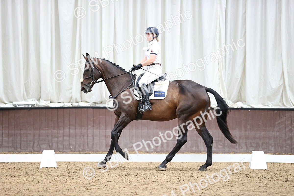 SBM_003528 - Novice 4 - 14.47-16.34
