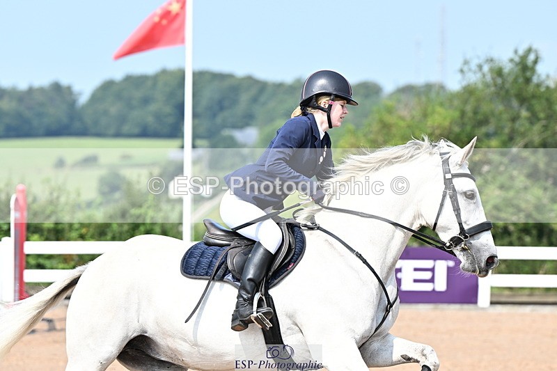 240801A-110930-00402 - Cls 9 95cm Amateur Qualifier