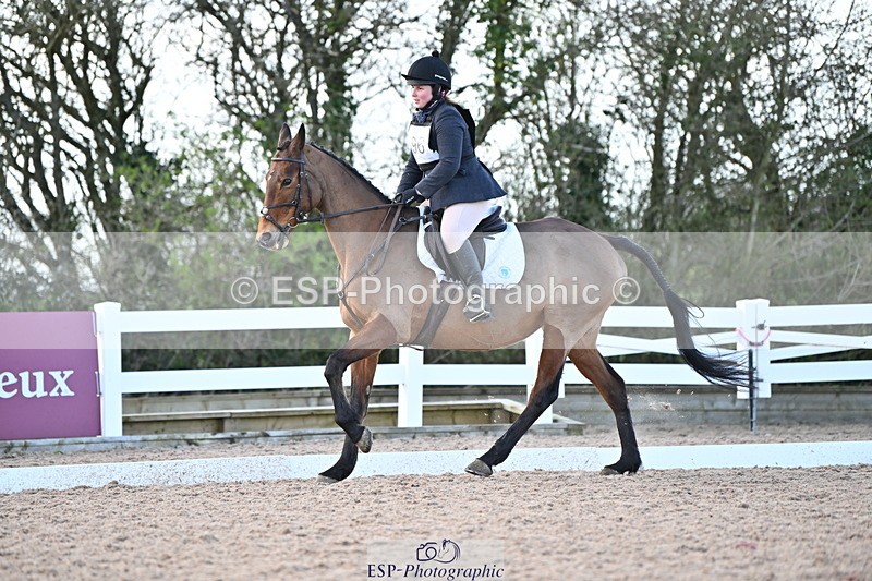 240324A-153118-04507 - Novice 27, 14.30 to 15.25