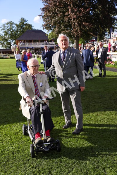 yr19082022r7-76 - Race 7 5.20pm Sky Bet Mile Stakes