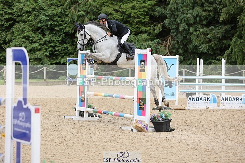 240711-152341-28895 - Cls 124 Foxhunter