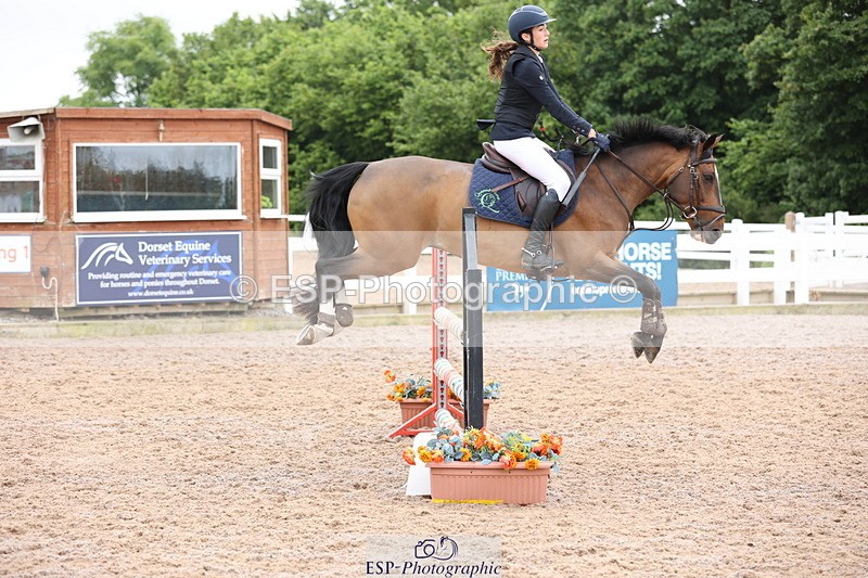 240630A-111603-12578 - Cls 31 Discovery and 90cm Open