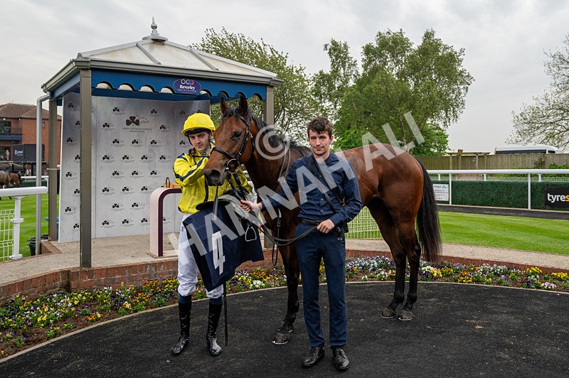 140524-Race 1-Moving Force-6381 - Race 1