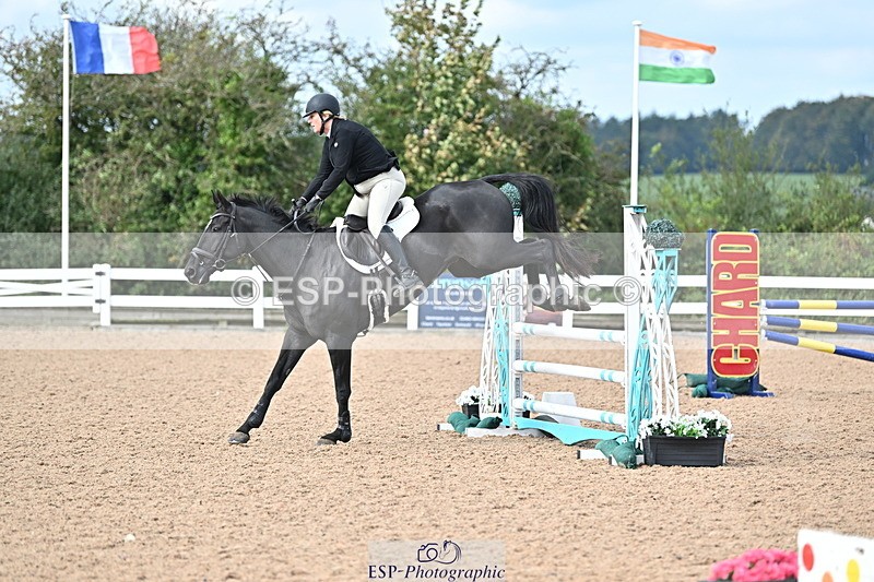 241005A-112200-03311 - SAT Cls 17 95cm Amateur Quali