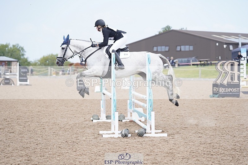 240831A-112930-01206 - 014-Caitlyn.Faull-PENNINEVIEW.SUMMER