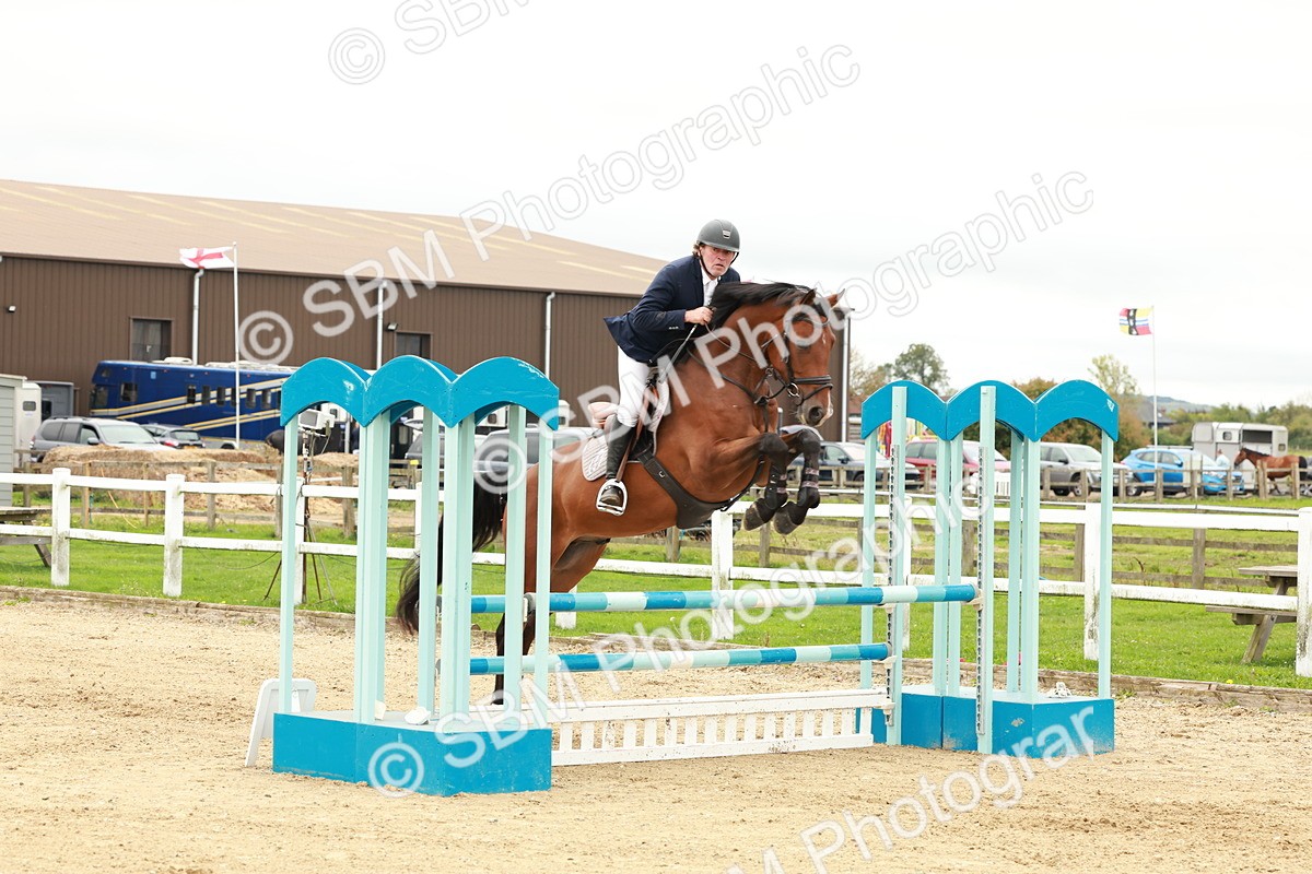 1I0A6985 - Class 2 - Senior British Novice
