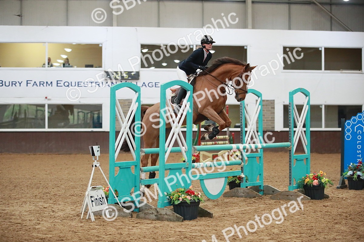 SBM_001019 - Class 4 - Senior Newcomers - 1.10m Open