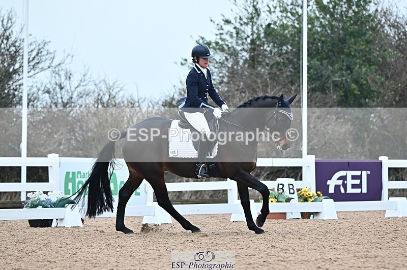 250214-093705-00625 - 163-Jenny.Lo-vel-Prince.T