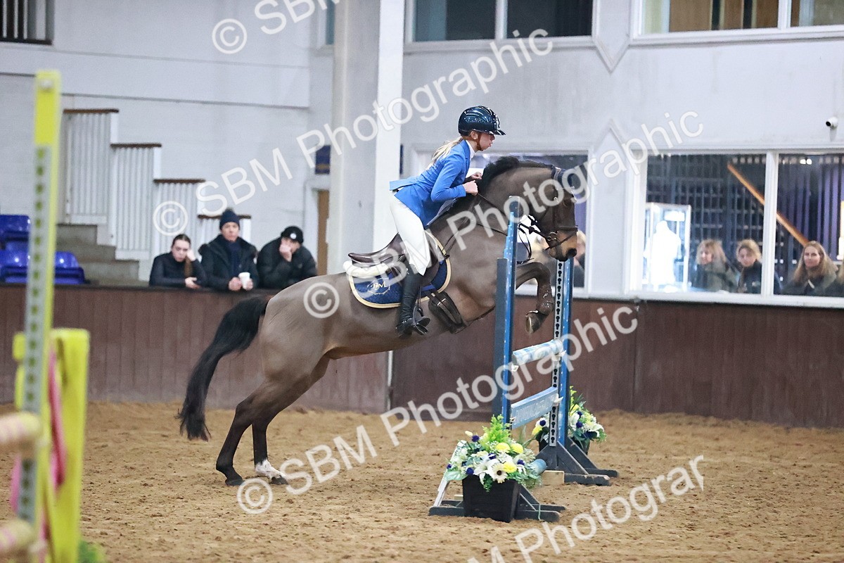 SBM_002934 - Class 13 - Blue Chip Pony Newcomers 1.00m