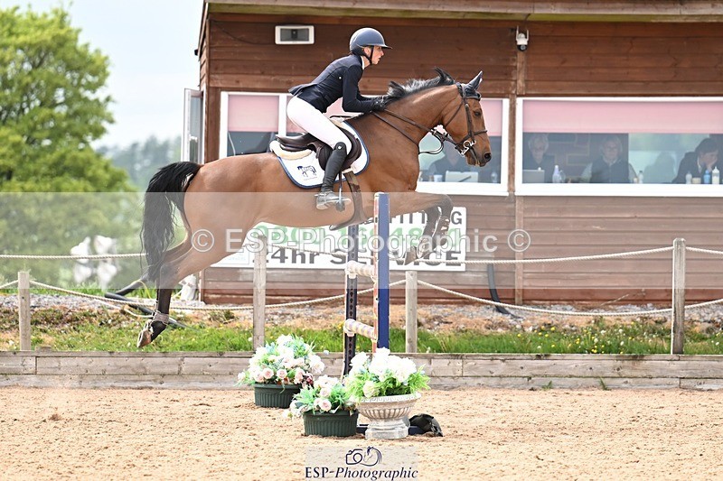 260510-152055-07523 - Cls 41 Snr Foxhunter