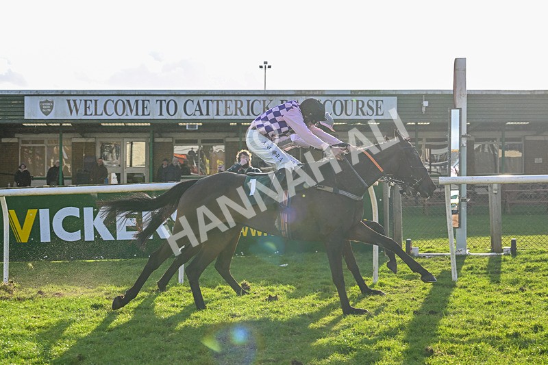 120224-Race 4-Val Dancer-1432 - Race 4